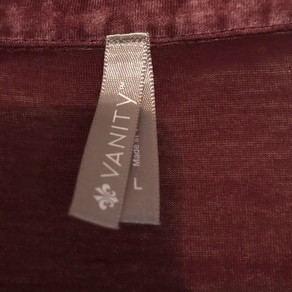 Cute & comfortable shirt! - Picture 2 of 3